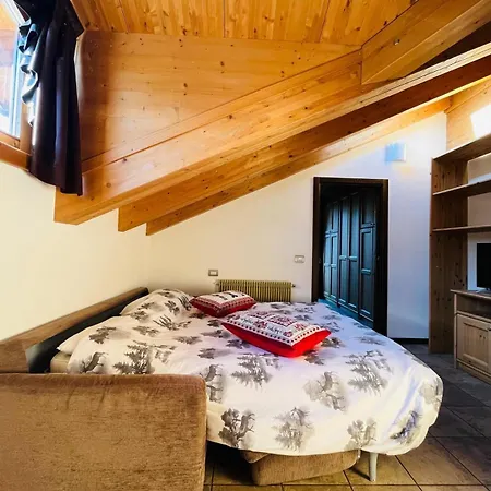 Apartment Dolomia Attic