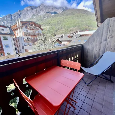 Dolomia Attic *