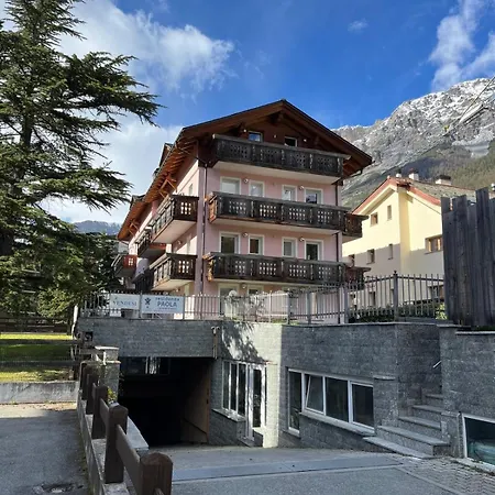 Dolomia Attic Apartment